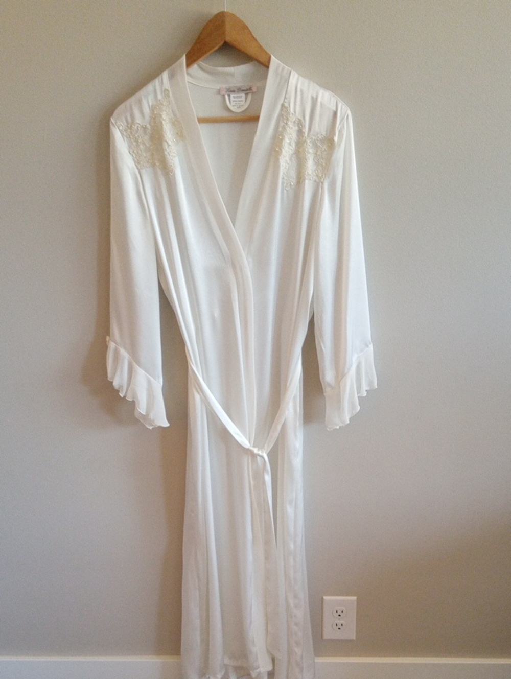 Linea Donatella Bridal Satin Maxi Robe Lace Romantic Dreamy Size S/M